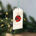 Charger l'image dans la visionneuse de la galerie, Etiquette chaussette de Noël en bois 🎄 BOULE 🎄